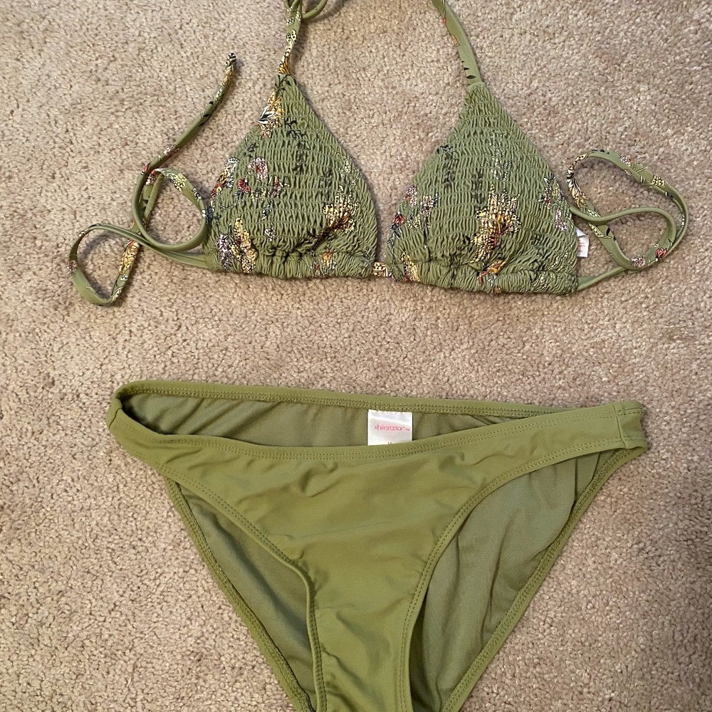 Green Bikini